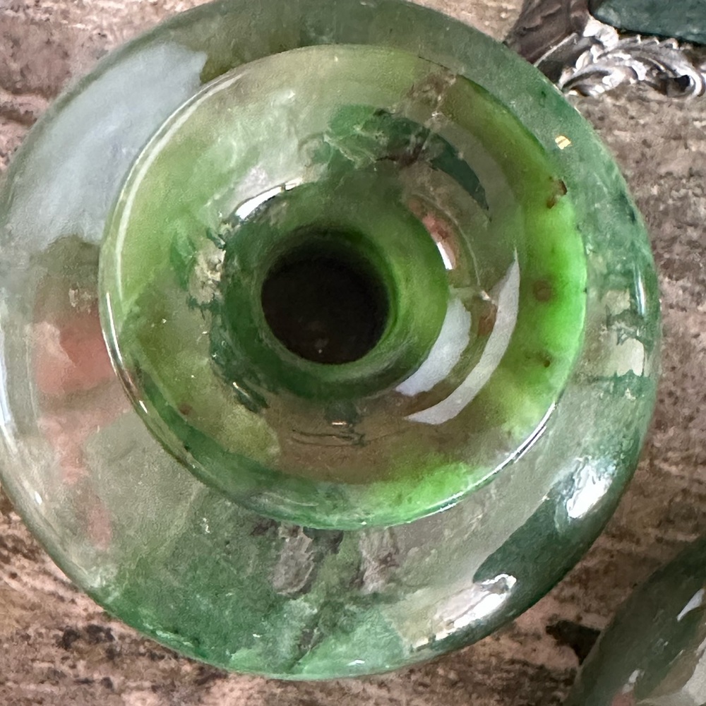 Antique1970s Vintage Russian
Siberian Jade Stone Vases In a rich "spinach"green - Picture 5 of 15